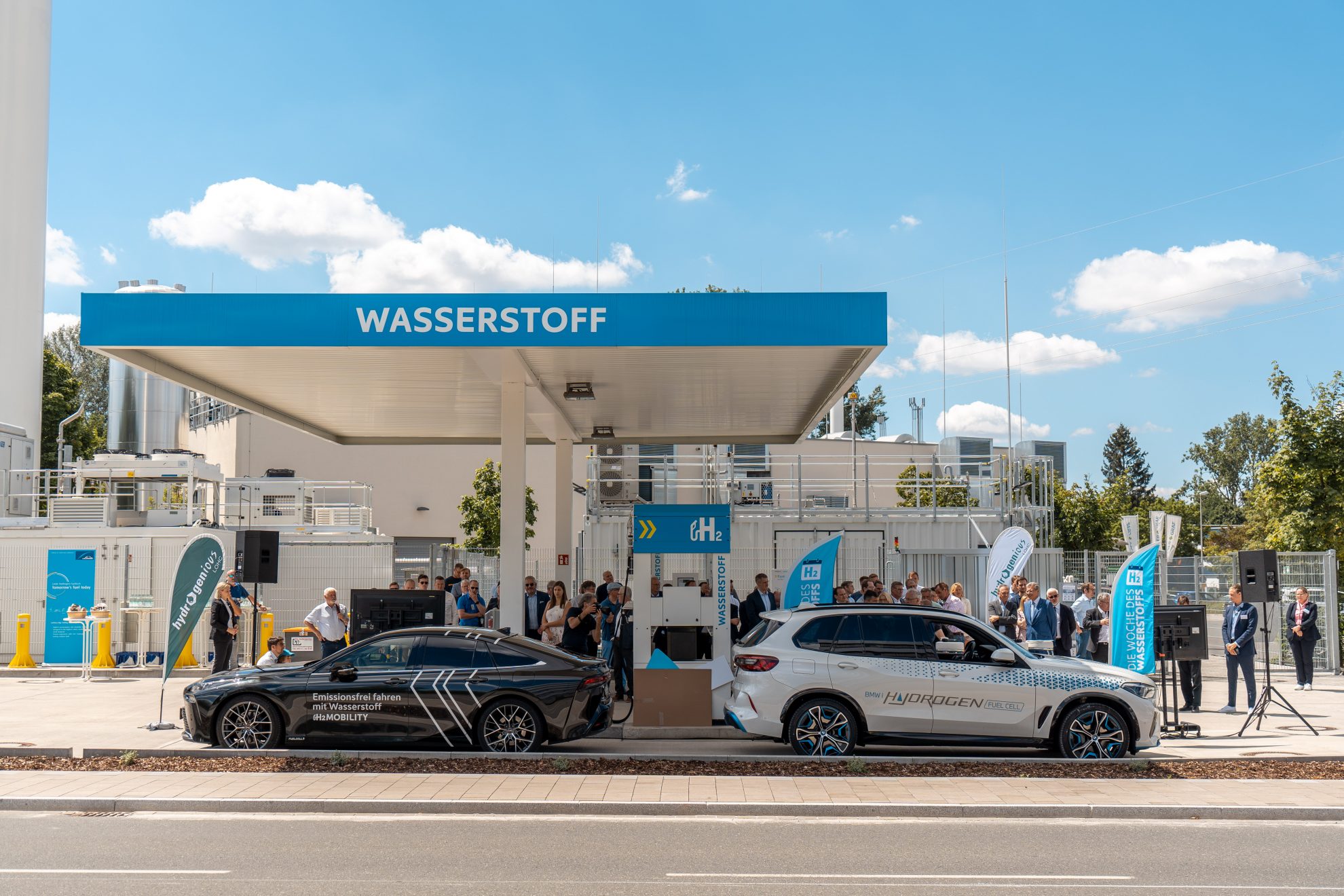 Wasserstofftankstellen und Fortschritt für Ihren Fuhrpark mit H2